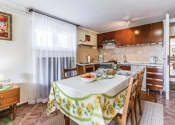 Bellavista Garden Апартаменти Пула
