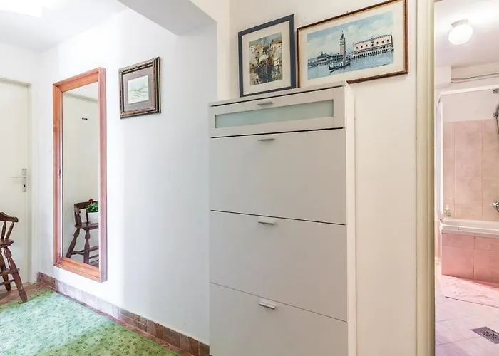 Bellavista Garden Апартаменти Пула